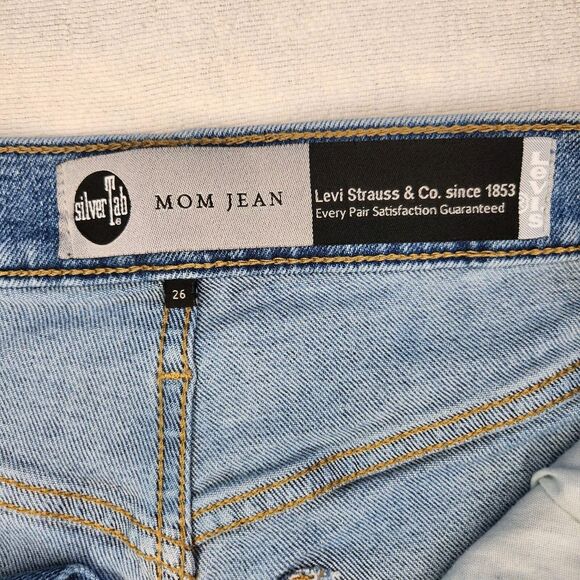 Levi Silver Tab Mom High Waist W26 L27  Blue Jeans - Picture 10 of 16
